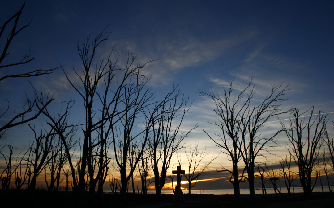 Atardecer espiritual – Epecuén, Provincia de Buenos Aires