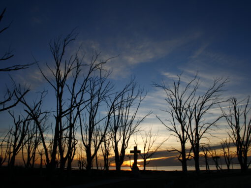 Atardecer espiritual – Epecuén, Provincia de Buenos Aires